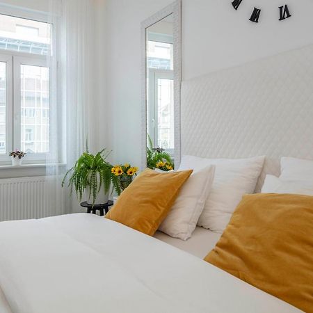 Alenka'S Place, Fiber Optic Wi Fi ซาเกร็บ ภายนอก รูปภาพ